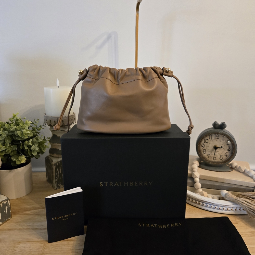Strathberry Charlotte Drawstring – Soft Nappa Leather (Clay) - Picture 2 of 7
